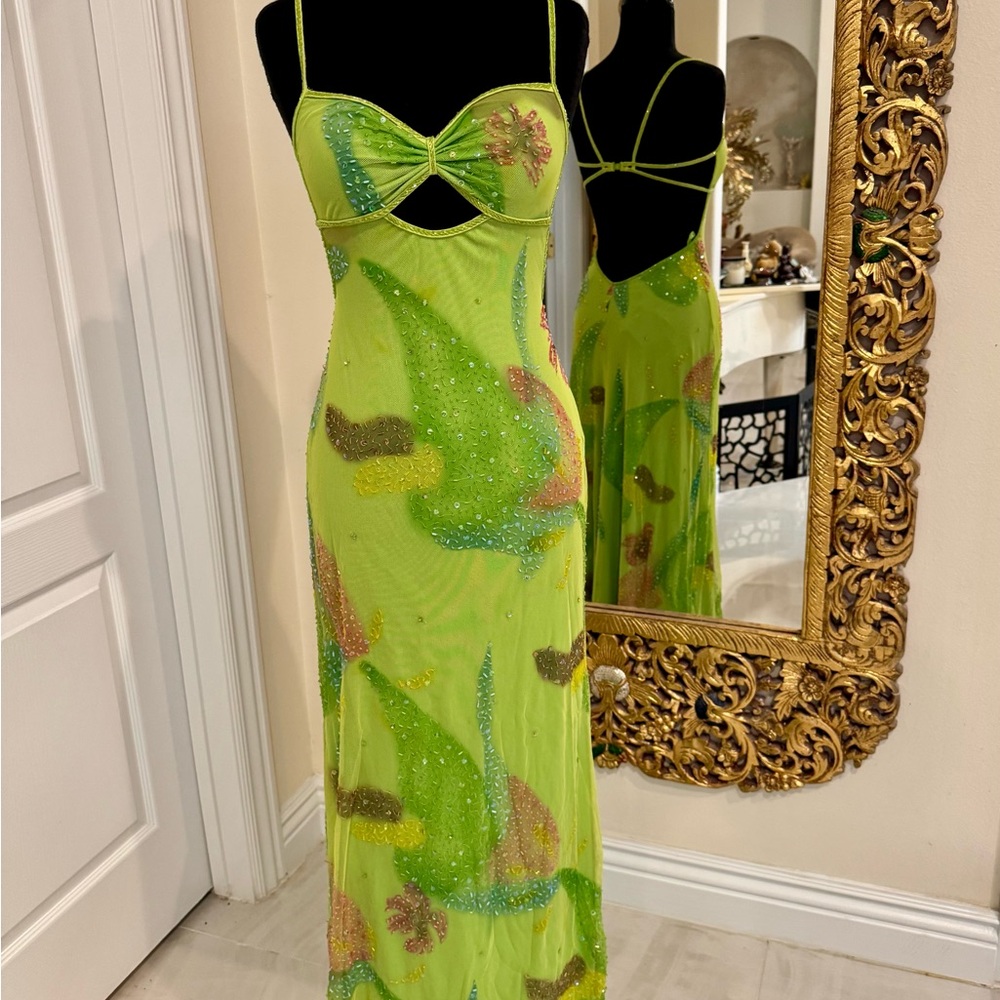 Elegant hand, beaded Green Women's Dress‎
